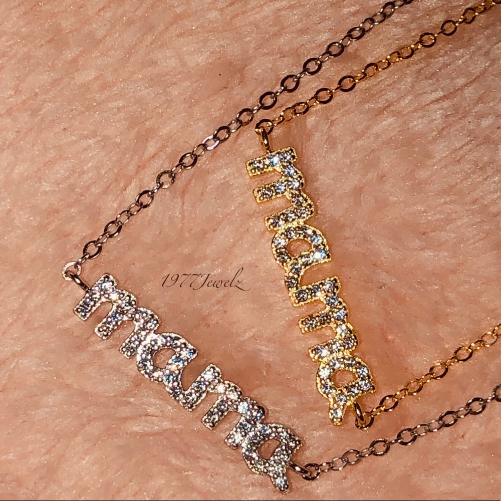 Mama necklace